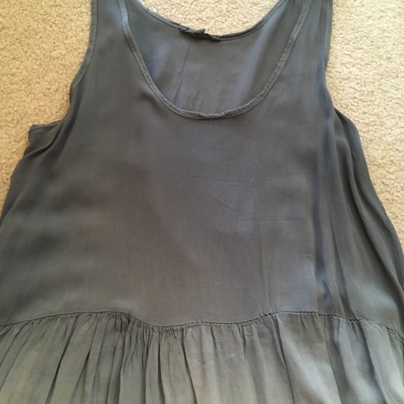 AE “don’t ask why”ombré navy/white ruffled dress - Picture 2 of 3